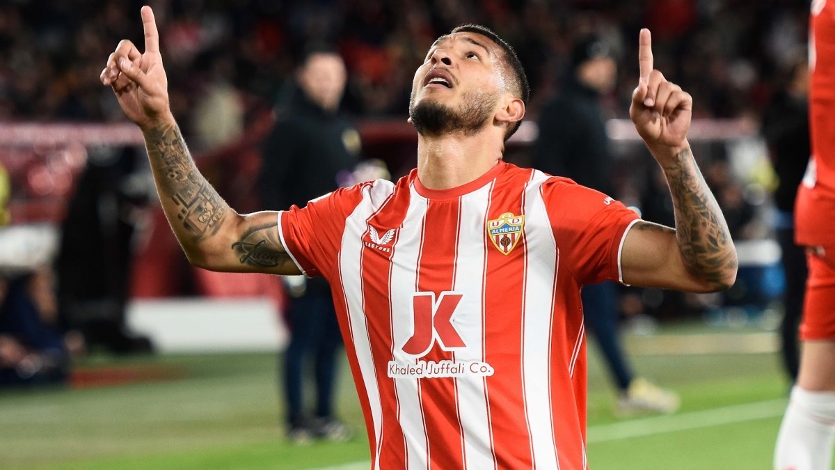 Luis Suárez candidato a la delantera del Girona, Yangel Herrera e Iván Martín hechos Luis Suárez candidato a la delantera del Girona, Yangel Herrera e Iván Martín hechos