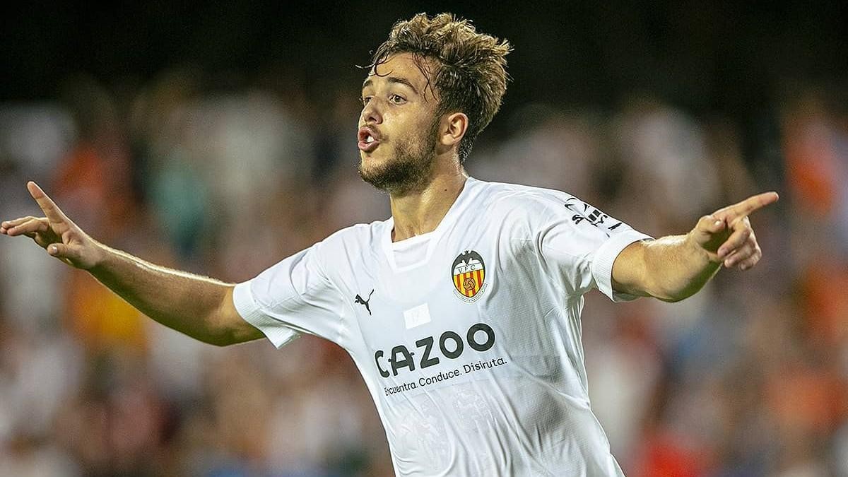 El Barça está muy cerca de cerrar la salida de Nico González El Barça está muy cerca de cerrar la salida de Nico González