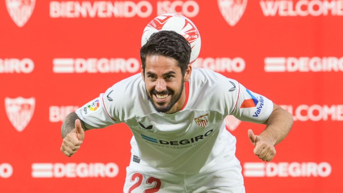 Isco surge como alternativa a David Silva Isco surge como alternativa a David Silva