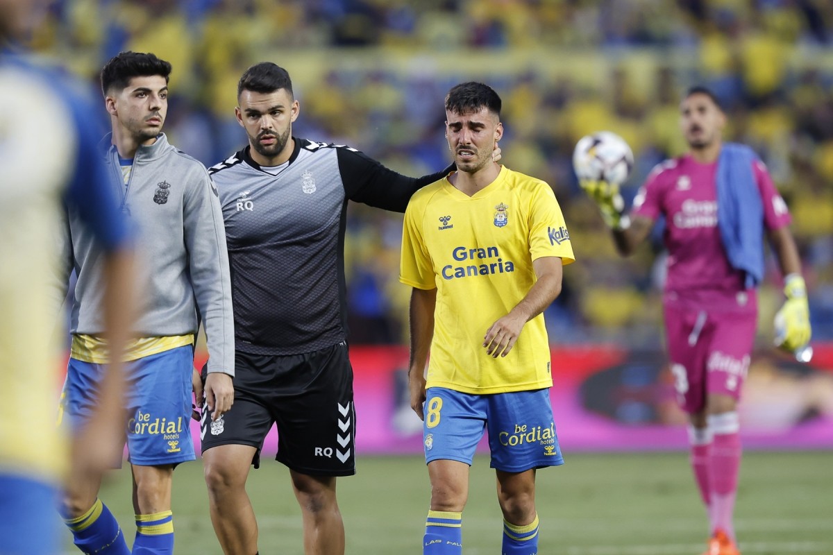Baja de larga duración para este centrocampista de Las Palmas Baja de larga duración para este centrocampista de Las Palmas