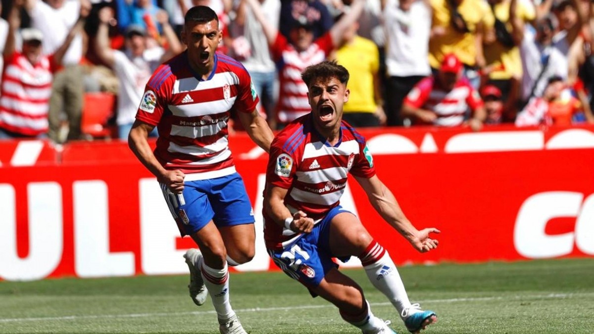 Jugador más recomendable por línea en el Granada Jugador más recomendable por línea en el Granada