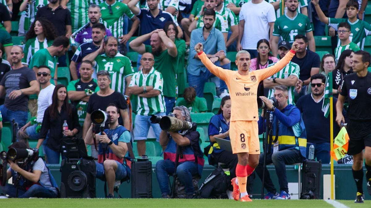 ¡Ya conocemos los onces del Real Betis - Atlético de Madrid! ¡Depay titular! ¡Ya conocemos los onces del Real Betis - Atlético de Madrid! ¡Depay titular!