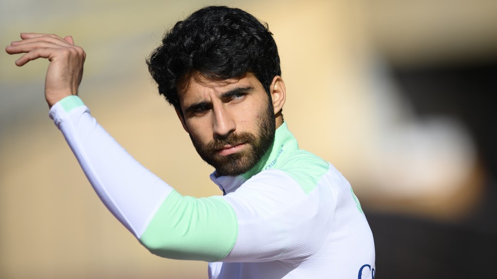 Las Palmas puja por un jugador del Valencia Las Palmas puja por un jugador del Valencia
