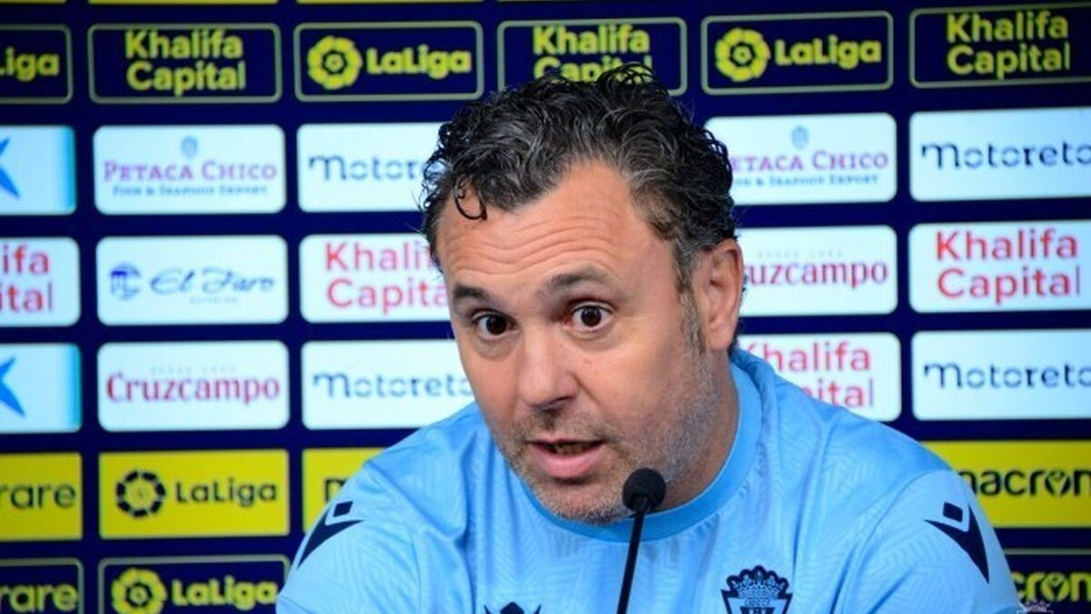 Sergio González habla de Maxi Gómez, Javi Hernández y Lucas Pires, partido ante el Almería, fichajes... Sergio González habla de Maxi Gómez, Javi Hernández y Lucas Pires, partido ante el Almería, fichajes...