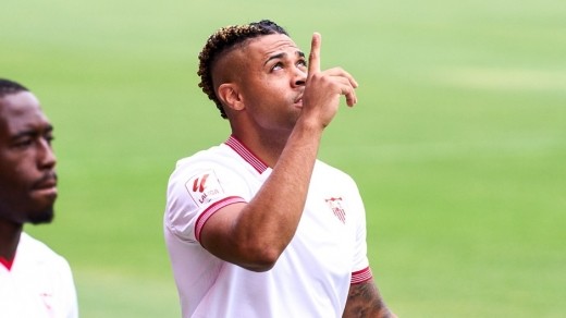 Mariano Díaz sorprende a todos en el Sevilla
