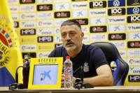 García Pimienta sobre Perrone, Sandro, Ramos, Alex Suárez, Marvin, Moleiro ...