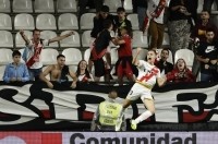 De Frutos oposita al 11 titular del Rayo Vallecano