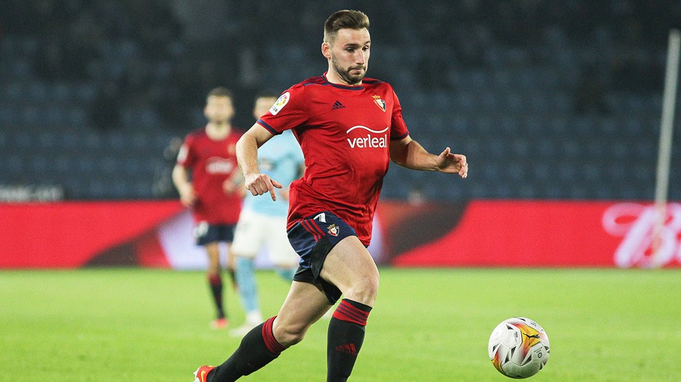 Es el momento de fichar a este jugador de Osasuna