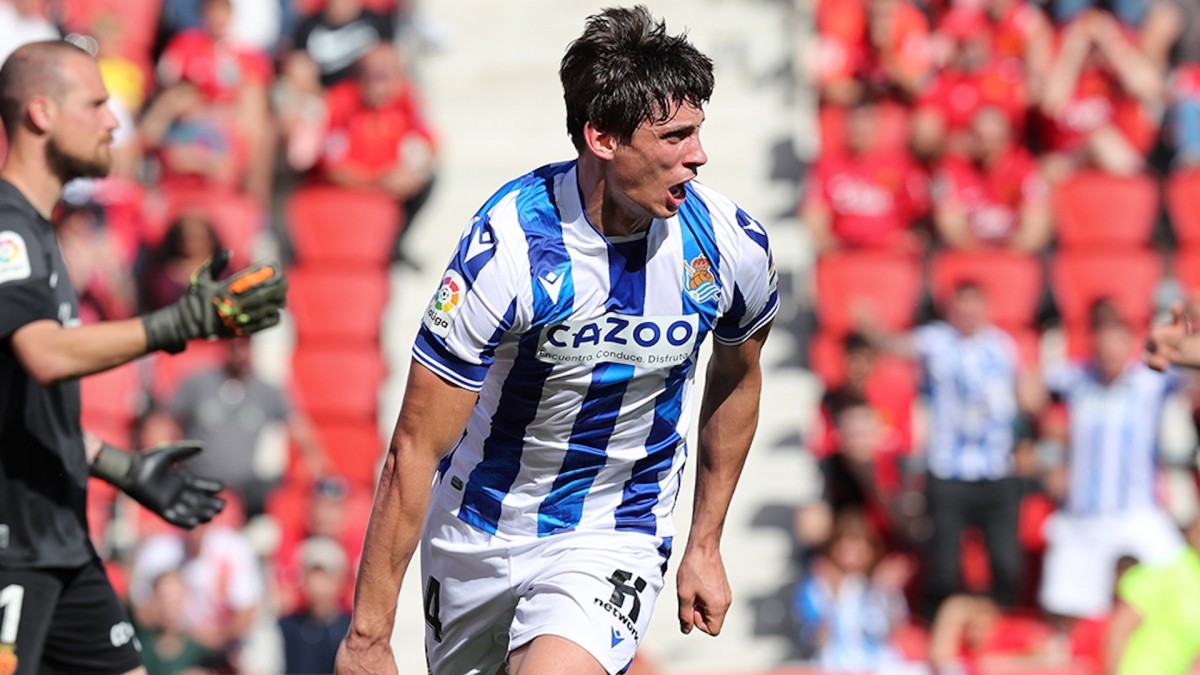 La Real Sociedad en vilo: Zubeldia y Le Normand en la Cuerda Floja La Real Sociedad en vilo: Zubeldia y Le Normand en la Cuerda Floja