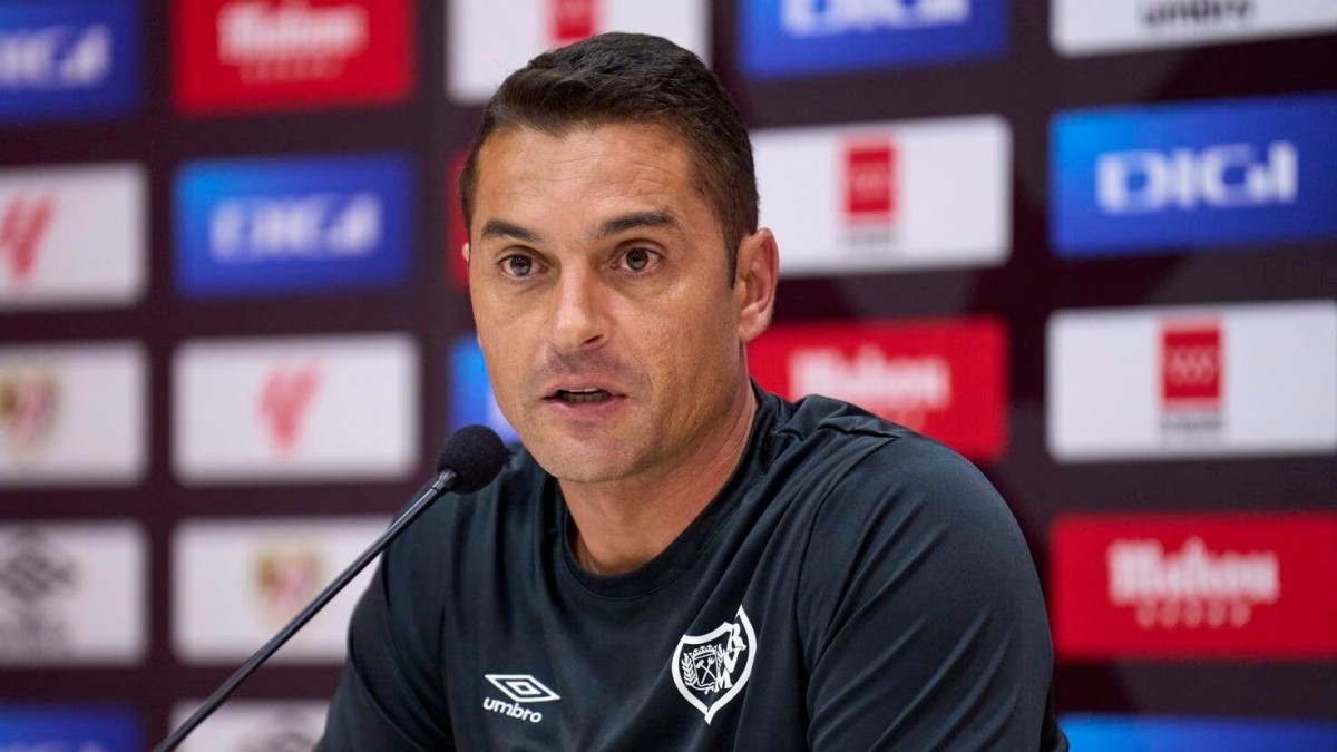 Francisco sobre Raúl de Tomás, Camello, Nteka, rotaciones ... Francisco sobre Raúl de Tomás, Camello, Nteka, rotaciones ...