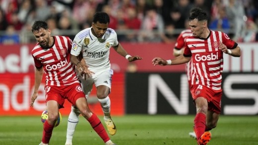Ya tenemos los onces del Girona - Real Madrid. ¡Camavinga lateral!