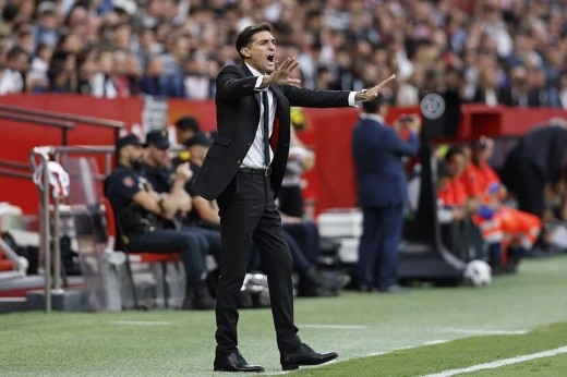 Beneficiados y perjudicados fantasy con la llegada de Diego Alonso al Sevilla