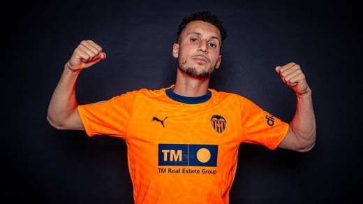 Tienes que fichar a este jugador del Valencia en Comunio