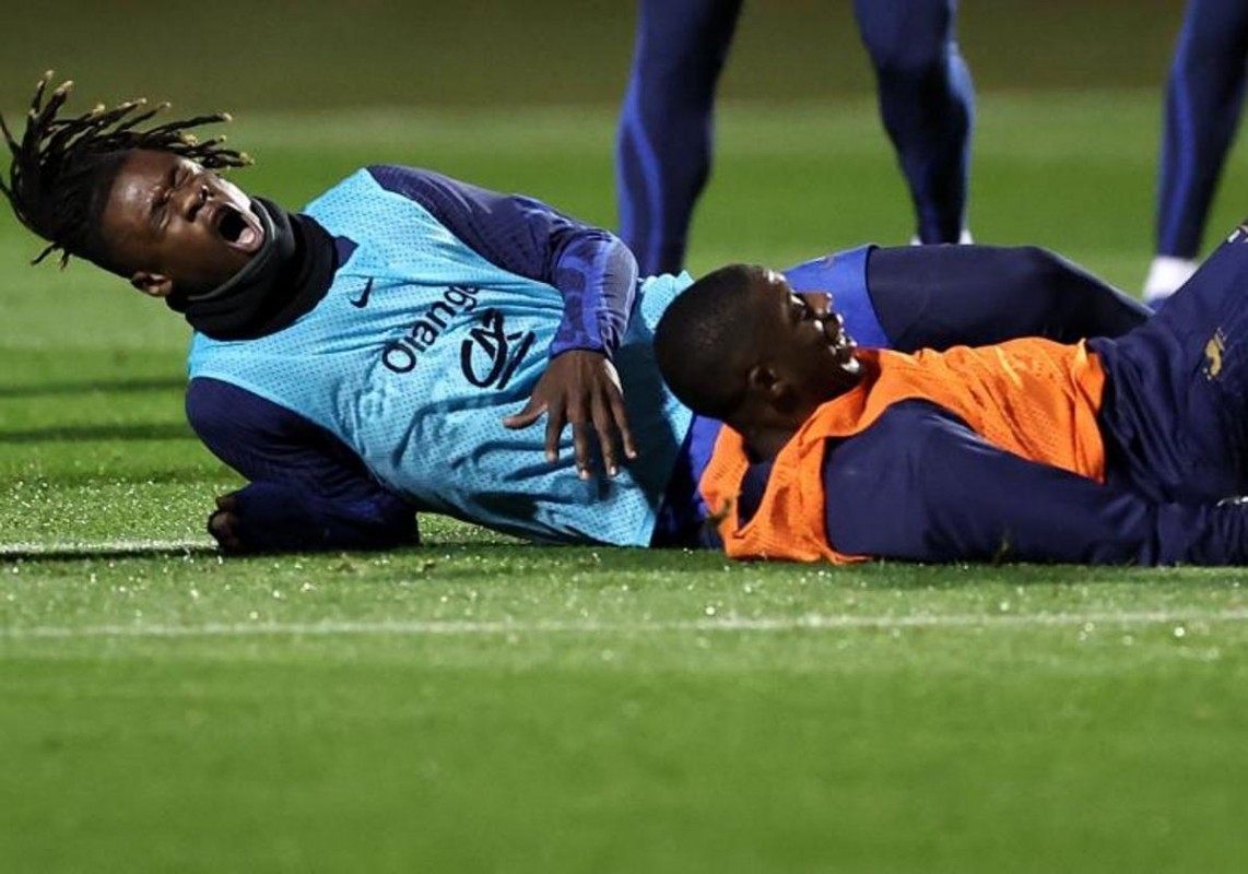 Camavinga sufre un esguince en la rodilla derecha, tiempo de baja y partidos que se perderá Camavinga sufre un esguince en la rodilla derecha, tiempo de baja y partidos que se perderá
