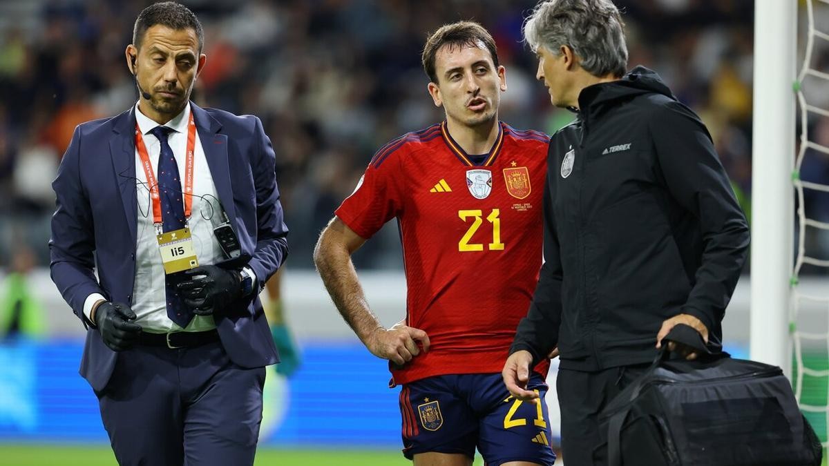 Oyarzabal sigue sin entrenar con el grupo y se complica su presencia ante el Sevilla Oyarzabal sigue sin entrenar con el grupo y se complica su presencia ante el Sevilla