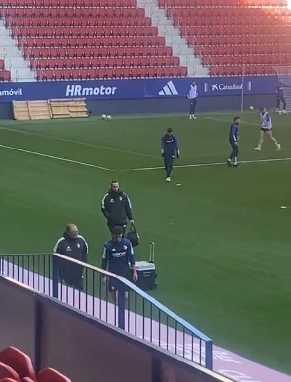 Entrenamiento de Osasuna: Kike Barja cae lesionado, Budimir en el gimnasio y Nacho Vidal se ausenta Entrenamiento de Osasuna: Kike Barja cae lesionado, Budimir en el gimnasio y Nacho Vidal se ausenta