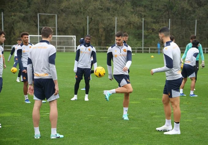 Entrenamiento Real Sociedad: Oyarzabal, Kubo, Tierney y André Silva Entrenamiento Real Sociedad: Oyarzabal, Kubo, Tierney y André Silva