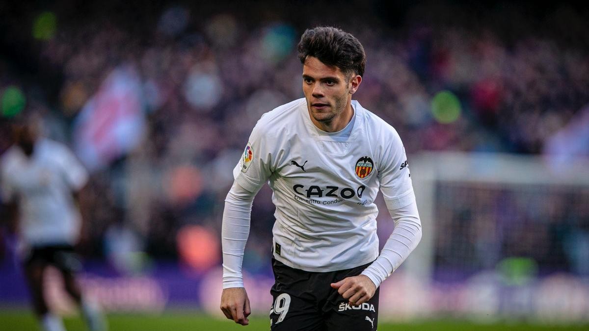 ¡Malas noticias para el Valencia con Gayà, Almeida y Fran Pérez!