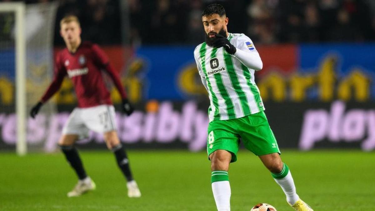 Fekir se suma a la lista de bajas del Real Betis Fekir se suma a la lista de bajas del Real Betis