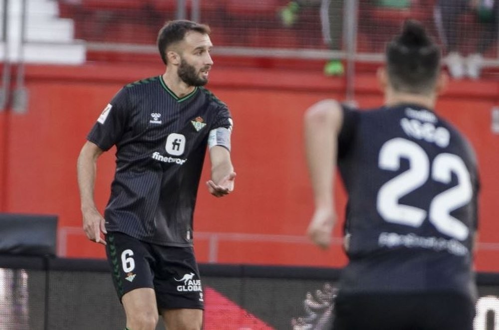 Resultados de las pruebas realizadas a Pezzella Resultados de las pruebas realizadas a Pezzella
