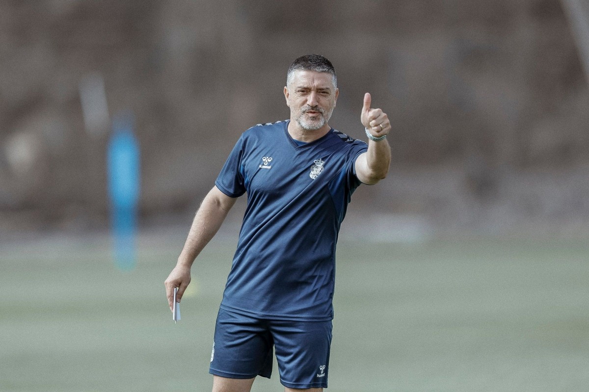 García Pimienta explica la baja de Sandro García Pimienta explica la baja de Sandro