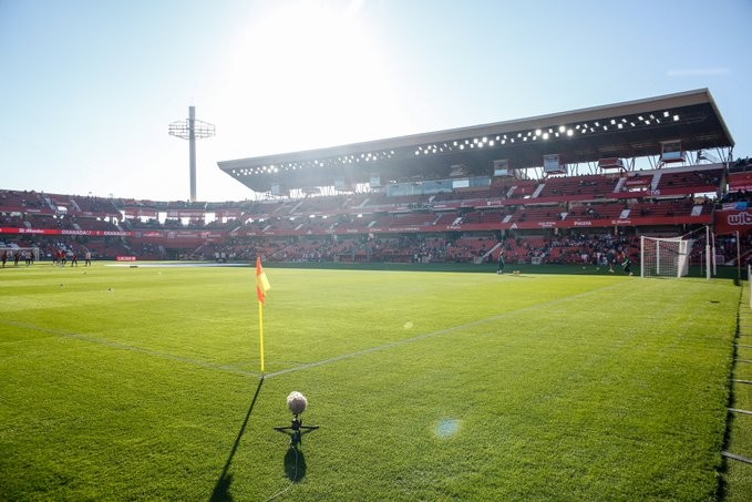 ¡Se suspende momentáneamente el partido entre Granada y Athletic Club!