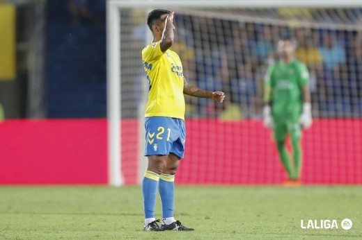 Ya es oficial. Jonathan Viera deja la Unión Deportiva Las Palmas.