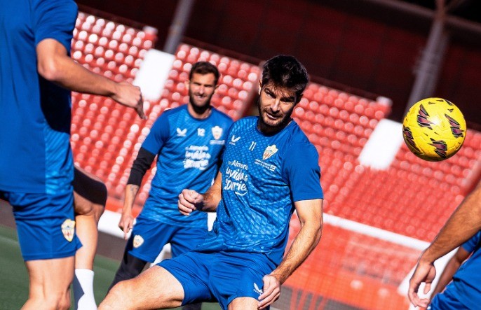 ¡Melero se prueba con el grupo en la sesión del viernes! ¡Melero se prueba con el grupo en la sesión del viernes!