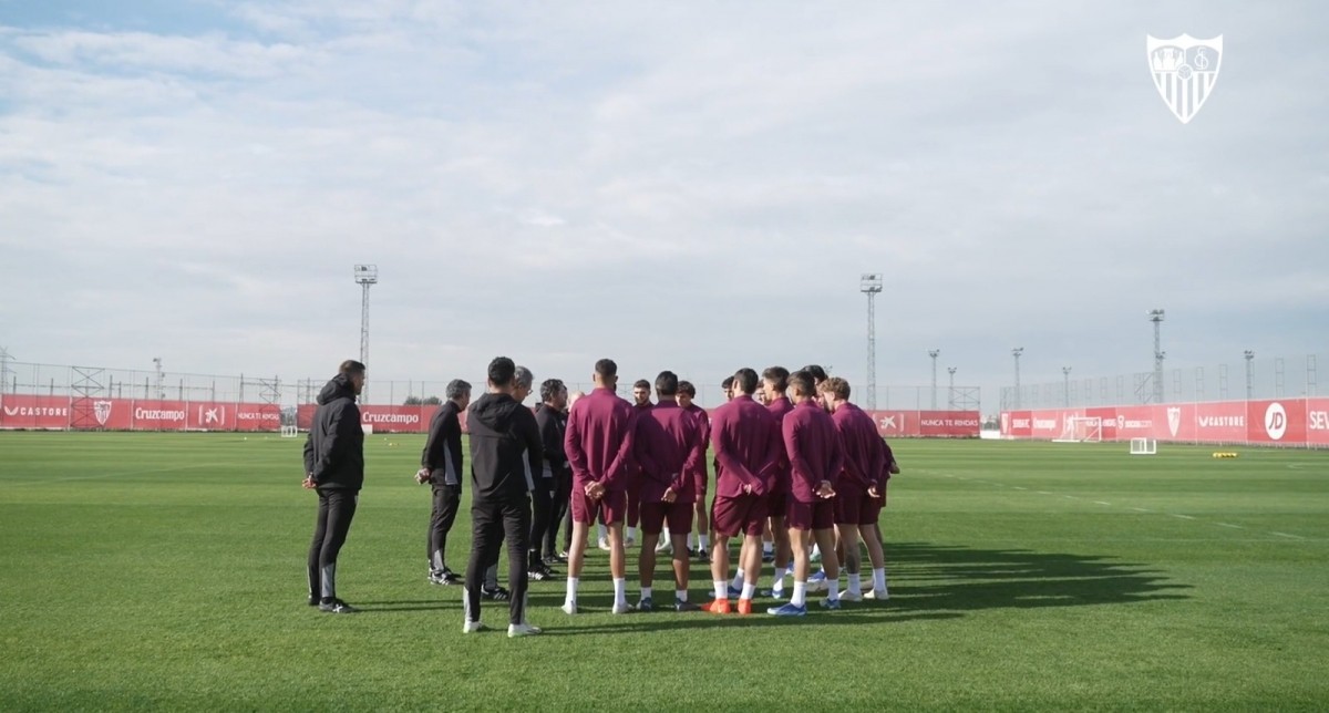 ¡El Sevilla prepara el aplazado con once bajas!