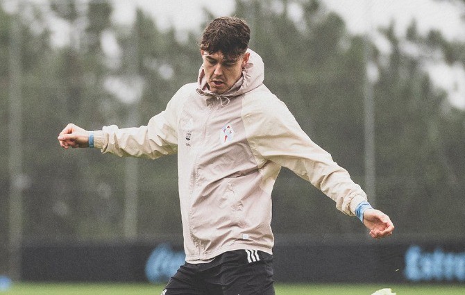 El Celta se ejercita con cuatro bajas y con una novedad