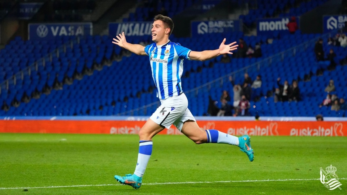 Jon Karrikaburu vuelve a la Real Sociedad Jon Karrikaburu vuelve a la Real Sociedad