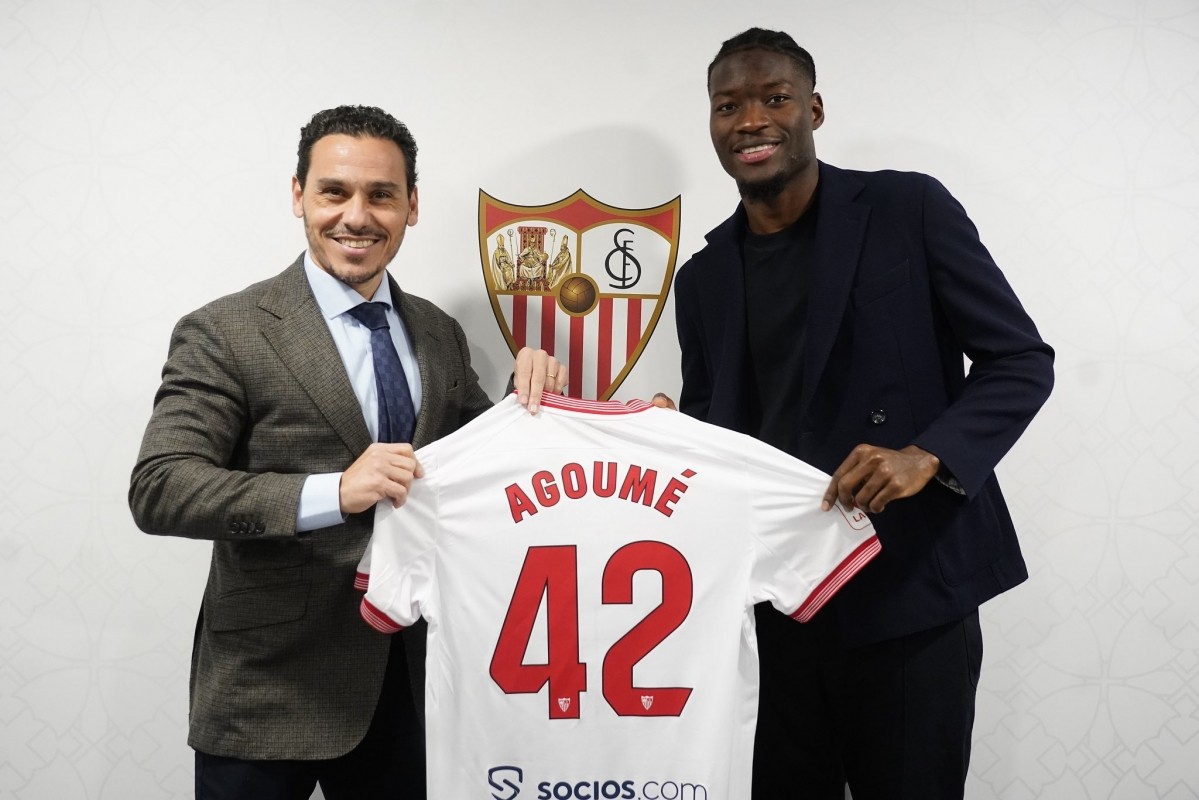 OFICIAL: Agoumé es nuevo jugador del Sevilla