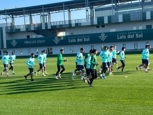 Última hora de Marc Roca, Ayoze Pérez, Aitor Ruibal y Luiz Henrique