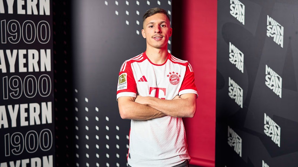 Bryan Zaragoza es oficialmente nuevo jugador del Bayern de Münich Bryan Zaragoza es oficialmente nuevo jugador del Bayern de Münich