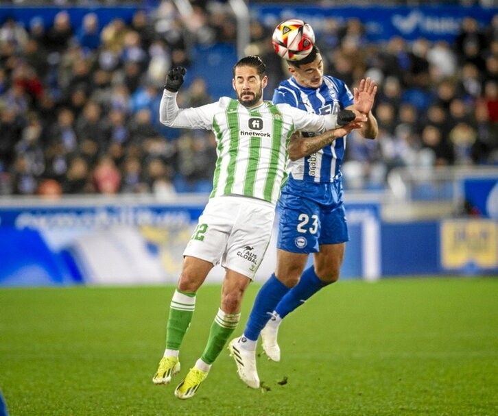 Baja de última hora en el Deportivo Alavés Baja de última hora en el Deportivo Alavés