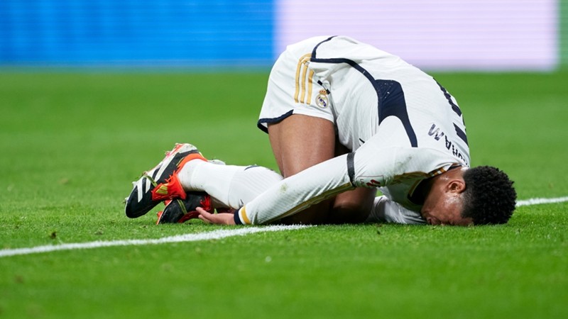 Bellingham cae lesionado del tobillo Bellingham cae lesionado del tobillo