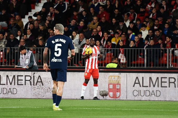 El Almería cierra el primer fichaje para la temporada 24/25 El Almería cierra el primer fichaje para la temporada 24/25