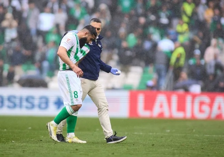 Nabil Fekir sufre una fractura de la nariz Nabil Fekir sufre una fractura de la nariz