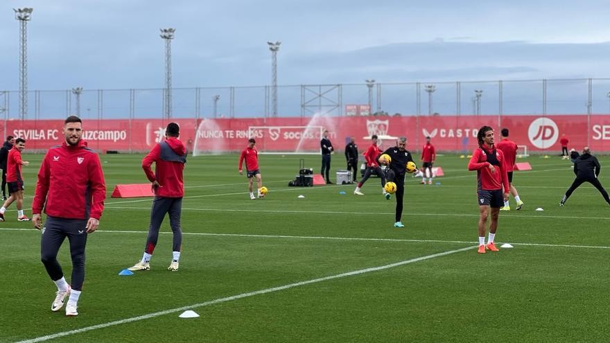 El Sevilla recupera a tres efectivos en la sesión de hoy El Sevilla recupera a tres efectivos en la sesión de hoy