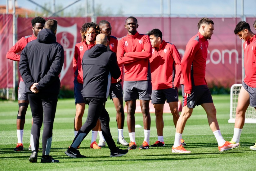 Sergio Ramos y Sow ya se ejercitan con el grupo Sergio Ramos y Sow ya se ejercitan con el grupo