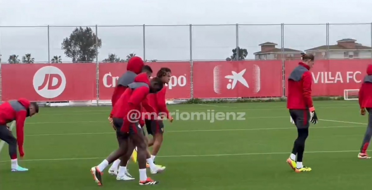 Todos disponibles en el Sevilla para visitar el Coliseum Todos disponibles en el Sevilla para visitar el Coliseum