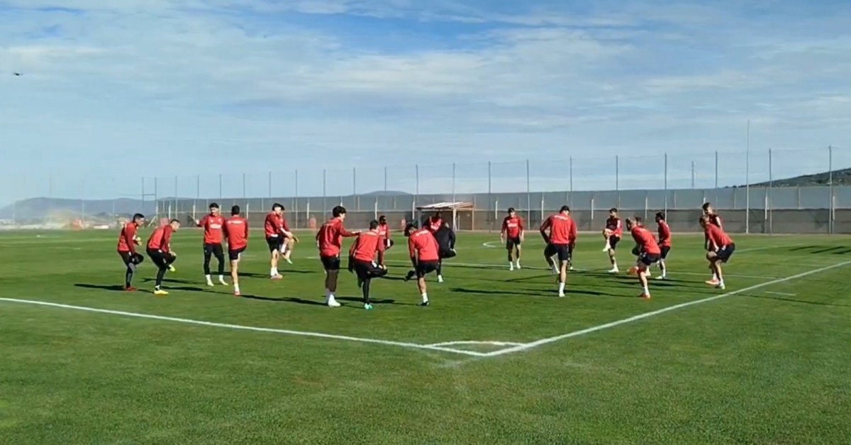 Malas noticias para el Granada en su delantera Malas noticias para el Granada en su delantera