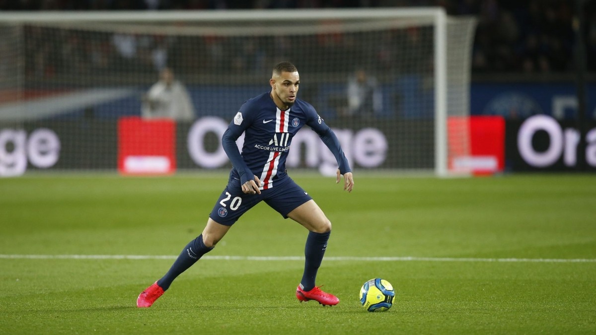 Las Palmas intenta el fichaje de Layvin Kurzawa Las Palmas intenta el fichaje de Layvin Kurzawa