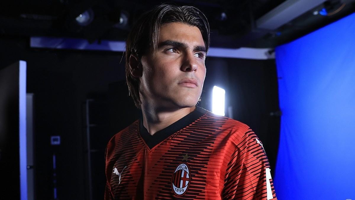 Las Palmas se interesa por este delantero del Milan Las Palmas se interesa por este delantero del Milan