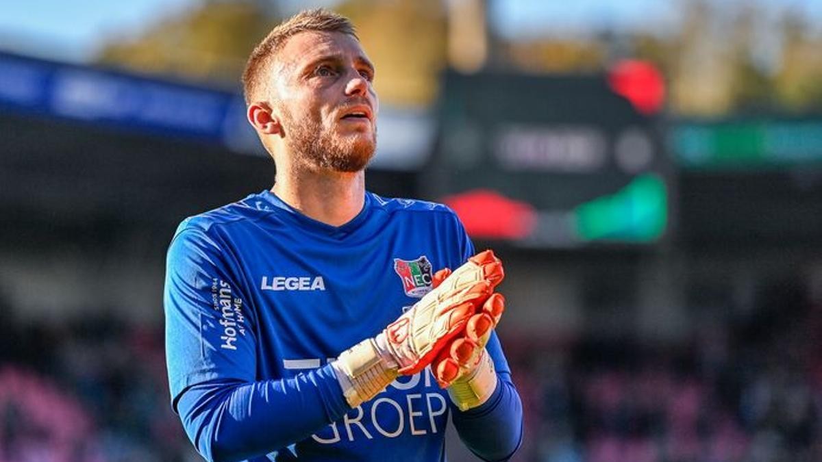 Jasper Cillessen será el portero de Las Palmas la siguiente temporada Jasper Cillessen será el portero de Las Palmas la siguiente temporada