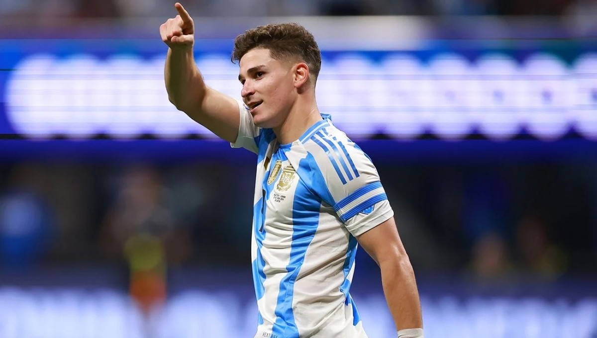 El Atlético sueña con Julián Álvarez para su delantera El Atlético sueña con Julián Álvarez para su delantera
