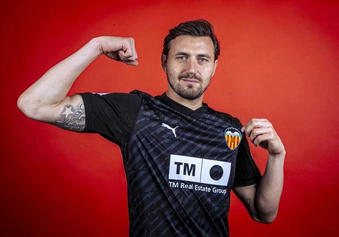 Dimitrievski podría salir del Valencia en este mismo mercado Dimitrievski podría salir del Valencia en este mismo mercado