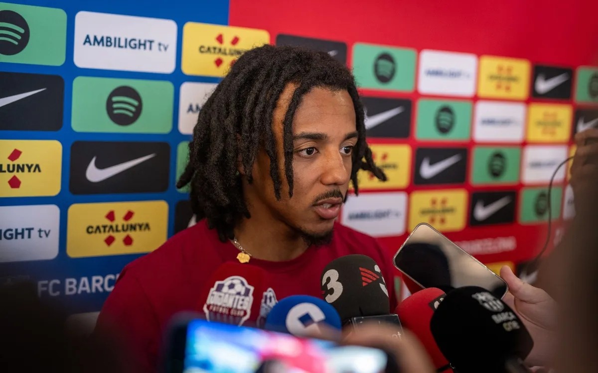 Koundé habla sobre su posición, Lamine Yamal, Nico Williams y las aspiraciones del equipo Koundé habla sobre su posición, Lamine Yamal, Nico Williams y las aspiraciones del equipo