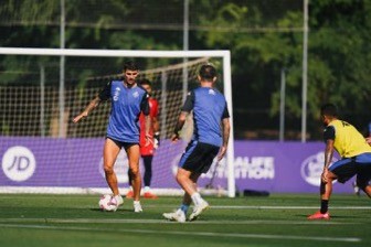 Novedades con Javi Sánchez y Luis Pérez Novedades con Javi Sánchez y Luis Pérez