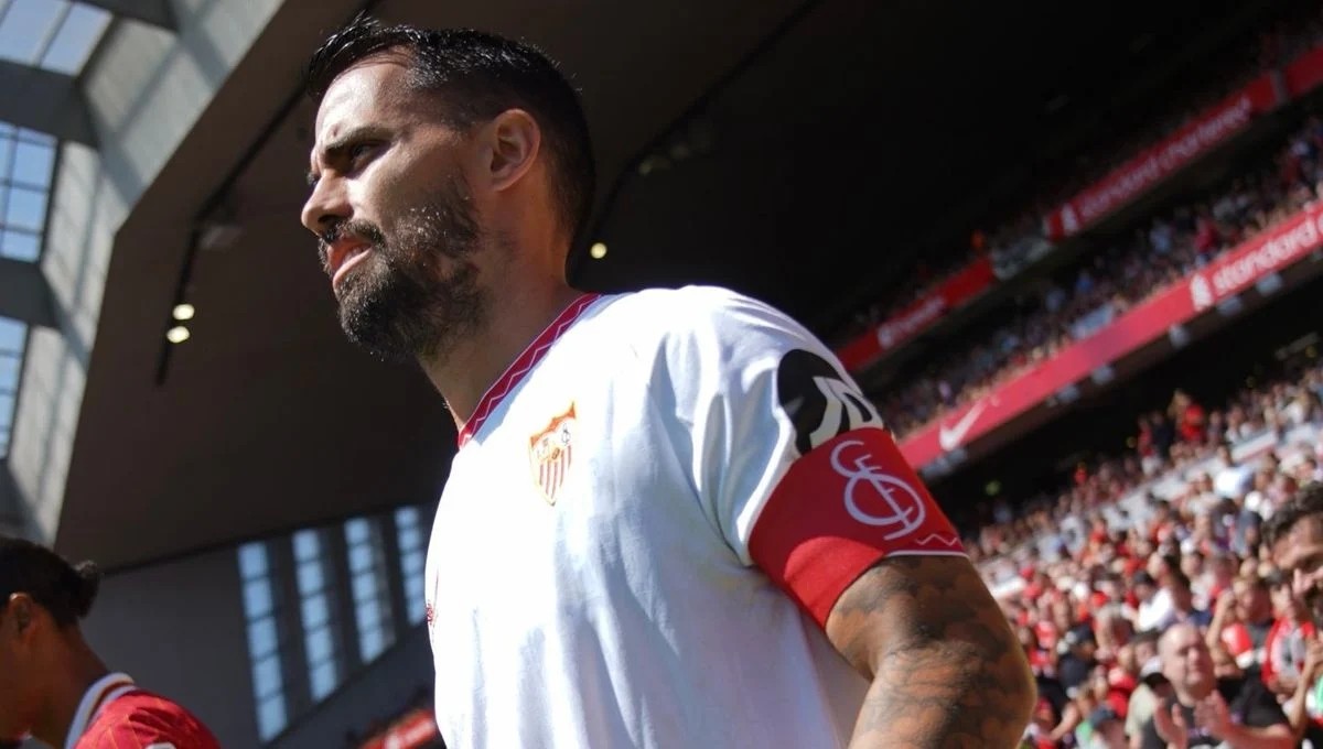 Suso se perderá un mes de campeonato por una lesión de rodilla Suso se perderá un mes de campeonato por una lesión de rodilla